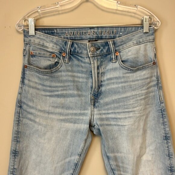 American Eagle Men’s Athletic Skinny Light Wash Jeans size 29x30 - Picture 3 of 7